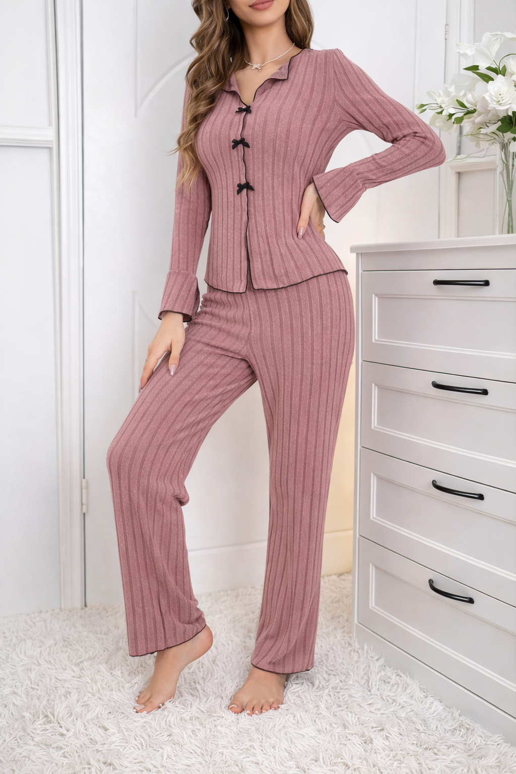 Women's Solid Lettuce Trim Top & Pants Loungewear Two-Piece Set