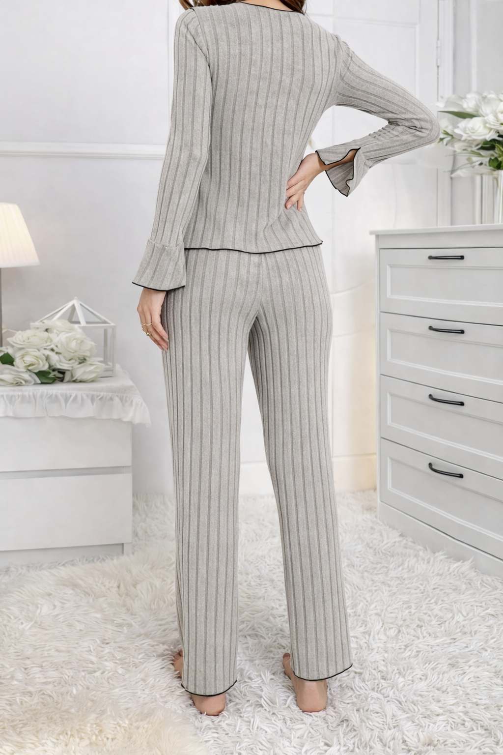 Women's Solid Lettuce Trim Top & Pants Loungewear Two-Piece Set
